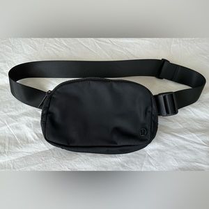 Lululemon “everywhere belt bag,” 1L, black with black hardware